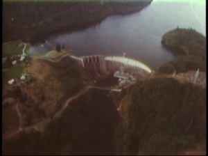 In attempting to bolster the theory that Cooper jumped near Aerial, it has been said that the lights of Merwin Dam would have been used as his guide. 